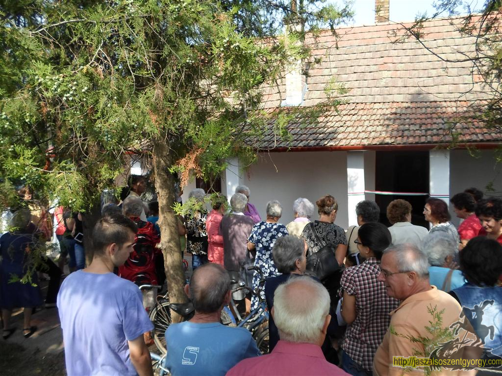 SAM_3709 (Large).JPG