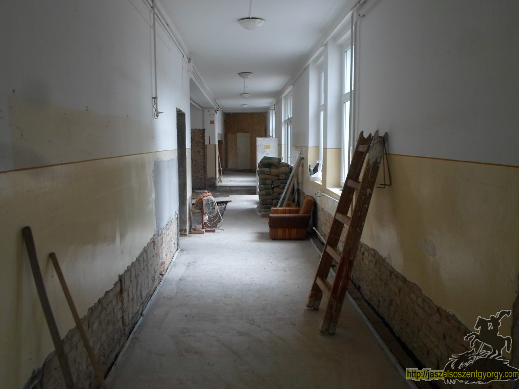 folyoso hatsoresze.JPG