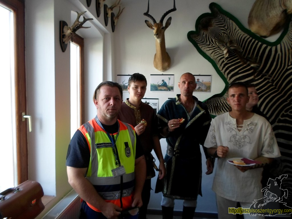 aug20_csaladi_10.JPG