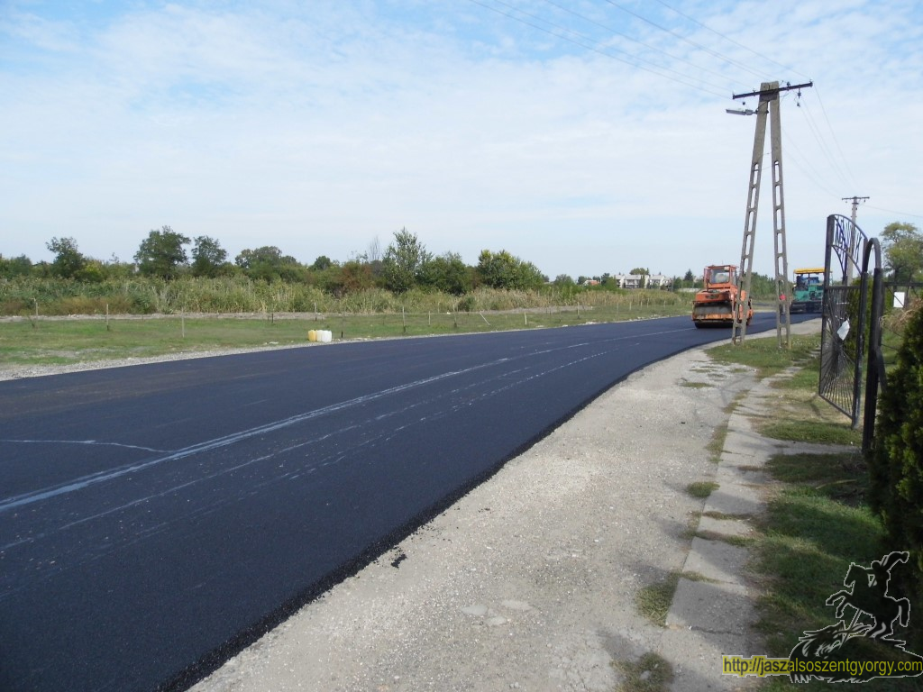 aszfaltburkolat_5.JPG