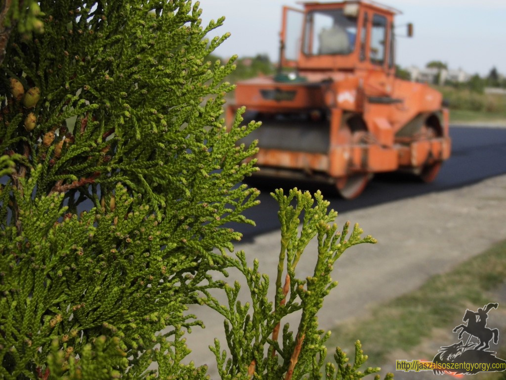 aszfaltburkolat_7.JPG